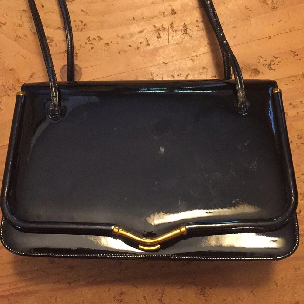 RARE! Judith Lieber vintage black patent purse
